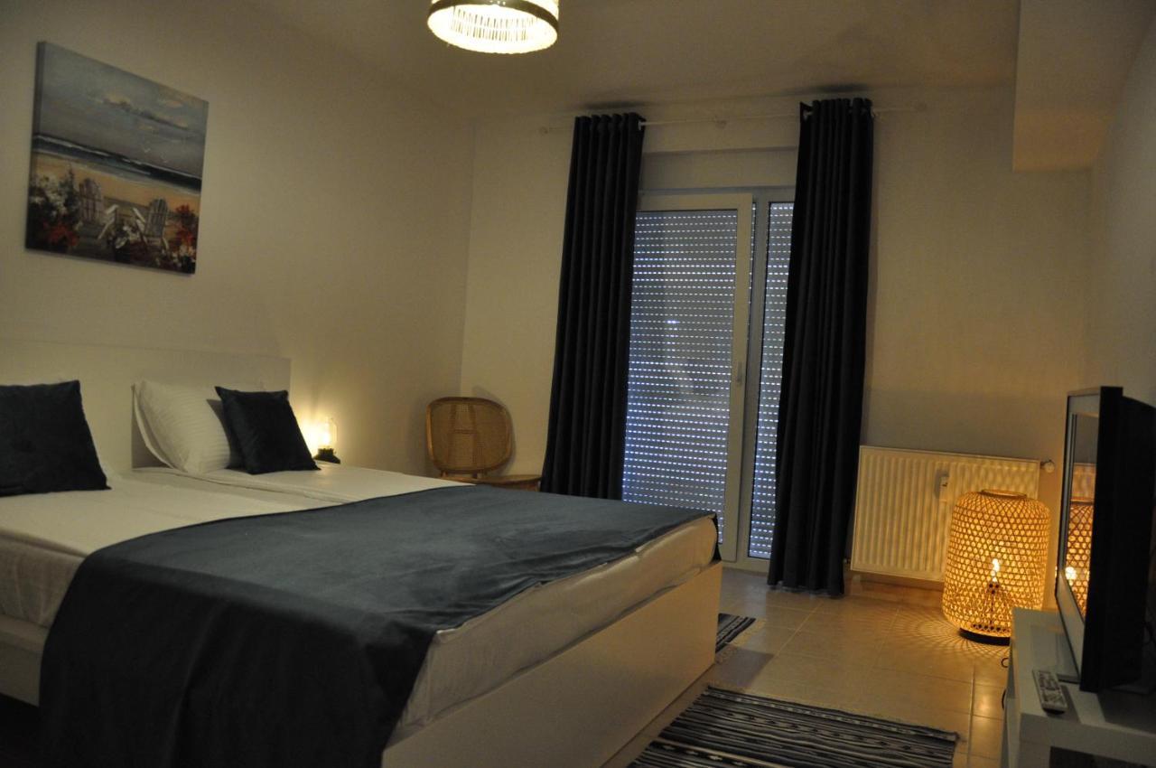 Coral Onix Apartman Neptun Kültér fotó