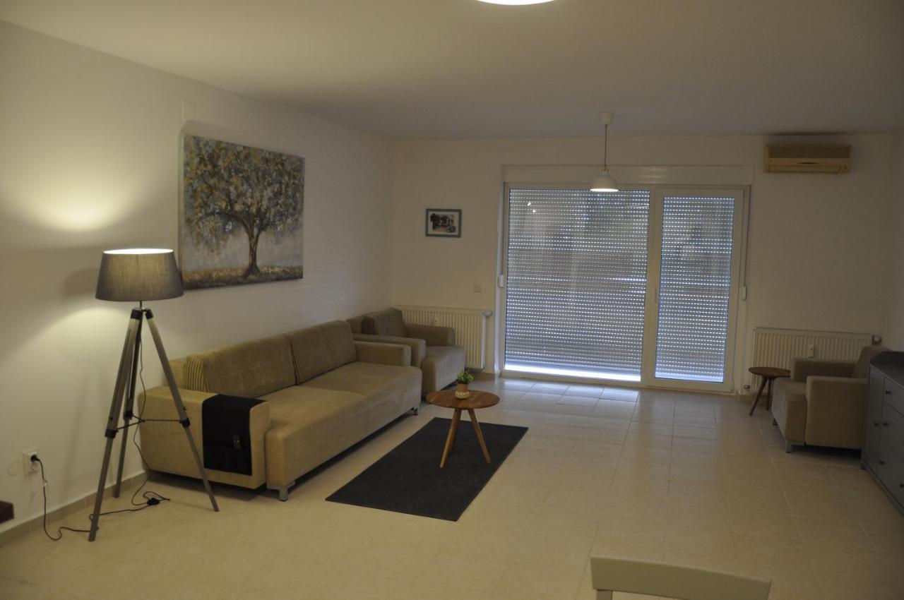 Coral Onix Apartman Neptun Kültér fotó